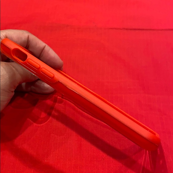 iPhone 11 Pro Case - Picture 2 of 4